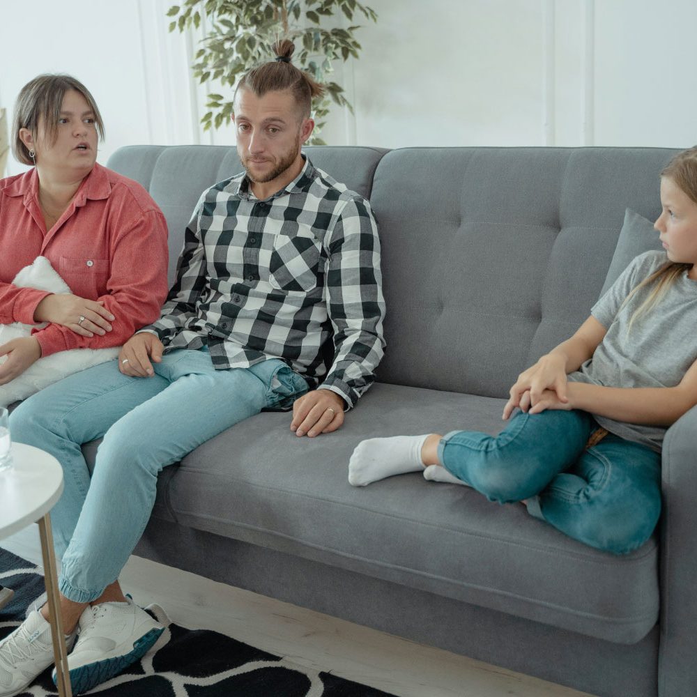 New-Jersey-Family-Therapy-at-Behaved-Brain-7 New Jersey Family Therapy at Behaved Brain family having a group therapy session with their adolescent daughter